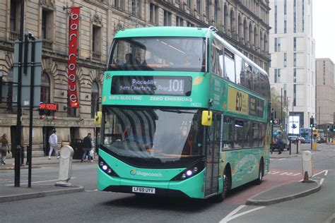 14028 LF69 UYV On Service 101 In Manchester Picadilly Ga Flickr