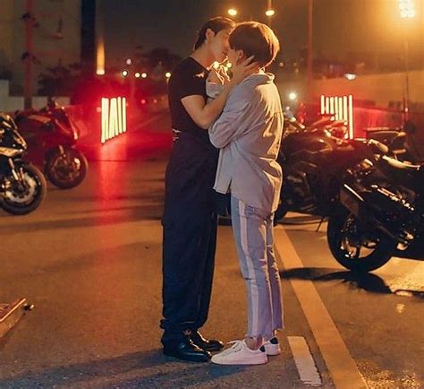 Pin by ㅤㅤ on bl series love in the air Love me again Boyfriend pictures Cute gay