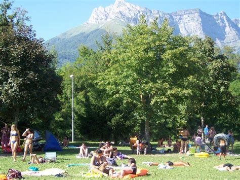 Camping Du Lac De Carouge Savoie Campingsrhonealpes