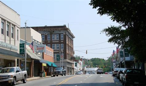 Downtown Eden, NC | Downtown, North carolina homes, Eden