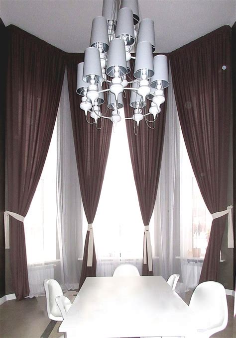 Купить шторы для зала по выгодным ценам в салоне «Версаль»