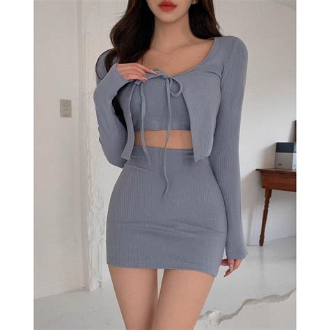 Đồ bơi hàng nhập Quảng Châu loại bikini món đi biển nữ áo ống mix áo tay dài màu xám ghi