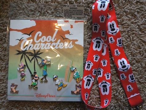 New Mickey Minnie Goofy Donald Disney World Pin Trading Lot Lanyard