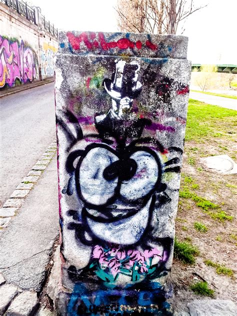 Graffiti Stone By Wonderer1000 On Deviantart