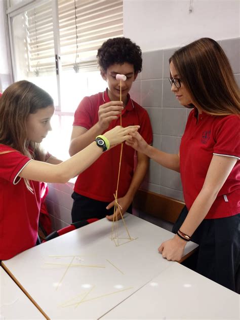 Y Esta Semana En Tutor Ala Torre De Espaguetis Colegio Santo Tom S