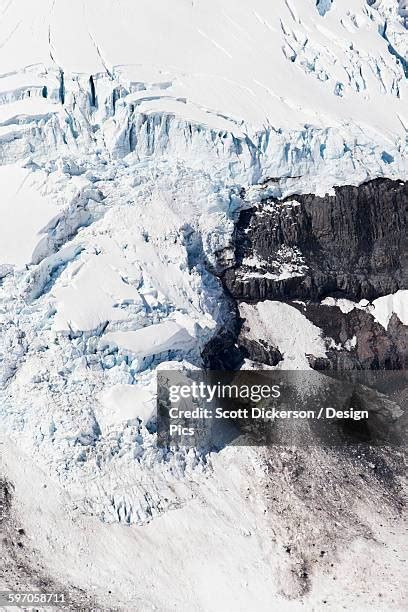 83 Katmai Volcano Stock Photos, High-Res Pictures, and Images - Getty ...