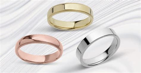 Your Guide to Choosing the Perfect Men’s Wedding Band