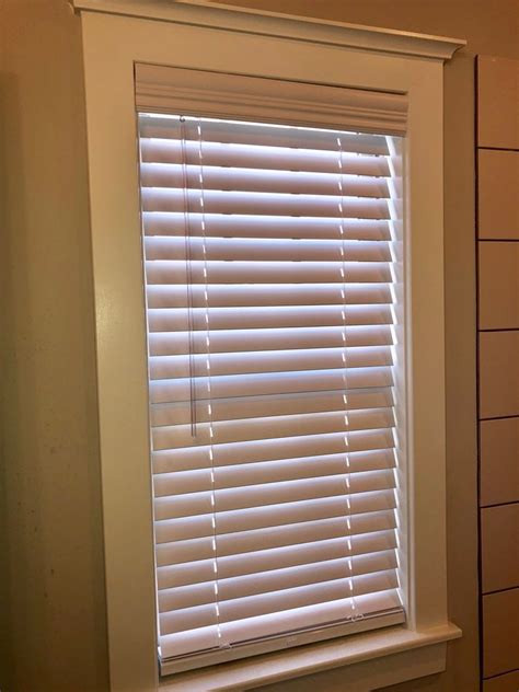 Horizontal Blinds | Blinds, Horizontal blinds, Interior windows