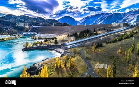 Lake Benmore Dam New Zealand Stock Photo Alamy