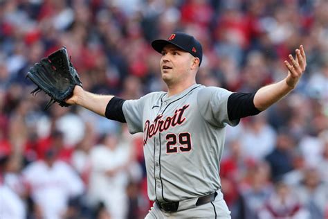 Tigers Tarik Skubal Unanimously Wins Al Cy Young Award On His Birthday