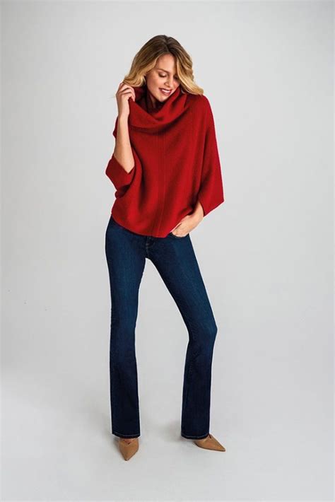 Пуловер от 100% Кашмир Marc and Andre LACE & SANDS