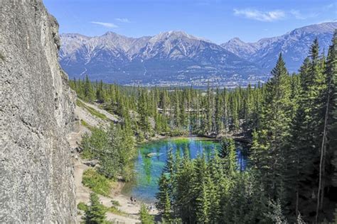 13 INCREDIBLE Hikes in Kananaskis For All Levels