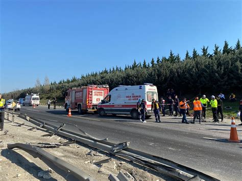 Silivri Tem Otoyolu Nda Kaza L Yaral