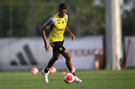 Bruno Henrique Se Manifesta Ap S O Jogo Do Flamengo Na Libertadores