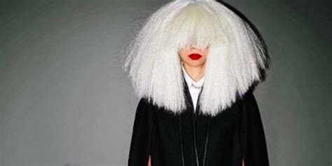 The Nude Pic Of Sia She Posted On Twitter And More Photos Without Black And White Wig YourTango