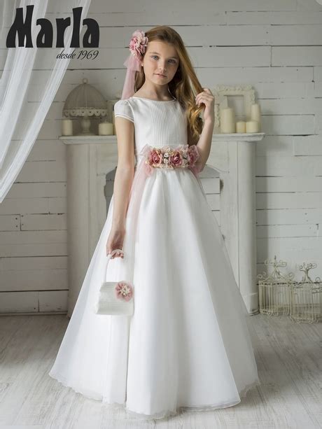 Vestidos de niña primera comunion 2021 Estilo y Belleza