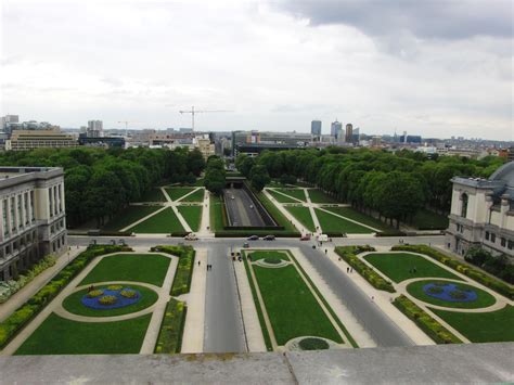 A-view-on-top-of-the-park-in-Brussels-Belgium - Pinay on Clogs