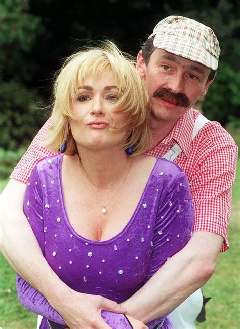 10 Hot Sexy Caroline Aherne Bikini Pics