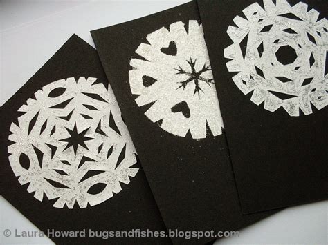 Bugs and Fishes by Lupin: DIY Glitter Snowflake Christmas Cards