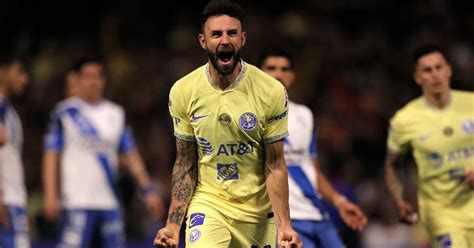 La Reacción De La Afición Azulcrema Cuando Miguel Layún Salió A La Cancha Del Estadio Azteca