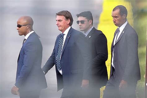 Bolsonaro Sanciona Lei Que Livra Do Teto Gastos Emergenciais