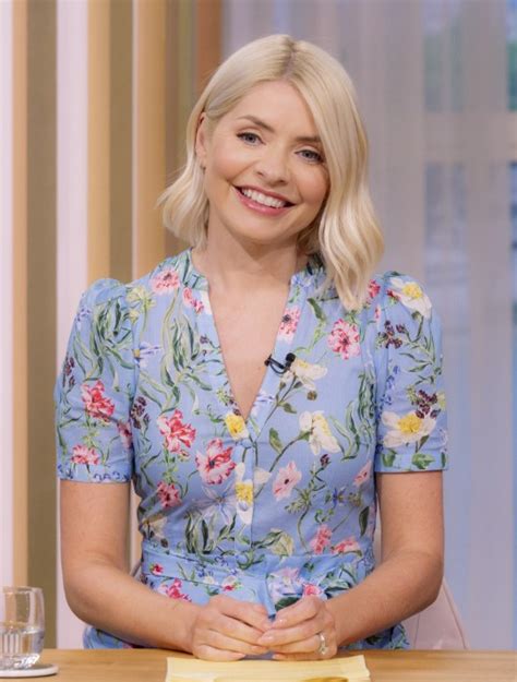 Holly Willoughby Offers Orgasm Advice And Makes Bridgerton Joke Metro News