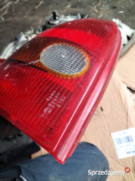 Lampa Ty Tylna Lewa Opel Corsa B Kamie Kolonia Sprzedajemy Pl