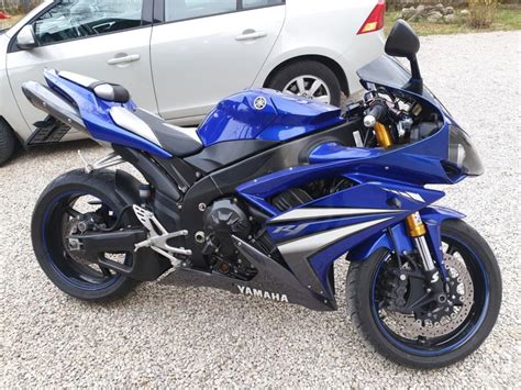 Yamaha YZF R1 1000 Cm3 2007 God