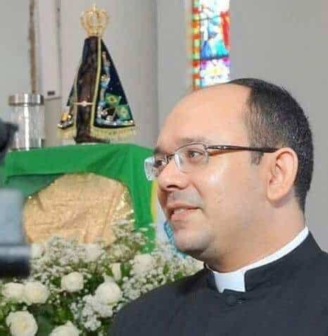 Igreja Católica recebe padre Raphael enviado do Vaticano neste sábado