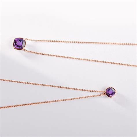 Necklace of Rose Gold with Amethyst | KLENOTA