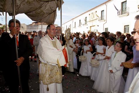 Feast Of Corpus Christi Official Tourism Website Of Coria