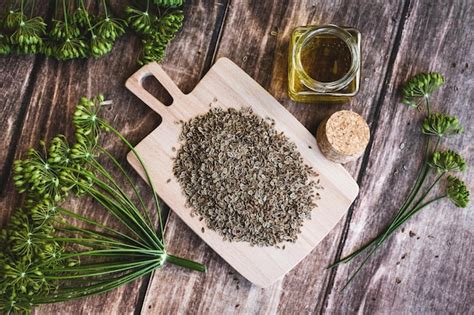 Premium Photo Dill Flowers And Dry Seeds Anethum Graveolens Essential