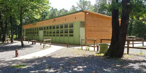 Salle Du Bois Du Roc Puy De Serre