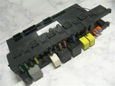 Mercedes Benz C Class W203 Rear Sam Relay Fuse Box Control Module A2035453801 Atelier Yuwa Ciao Jp