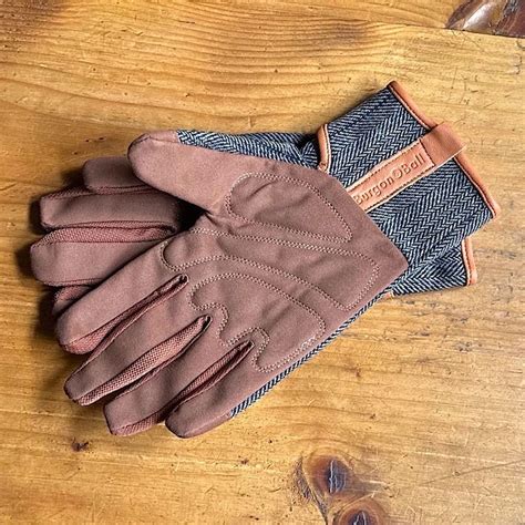 Gentlemans Gardening Gloves Grey Tweed Burgon And Ball