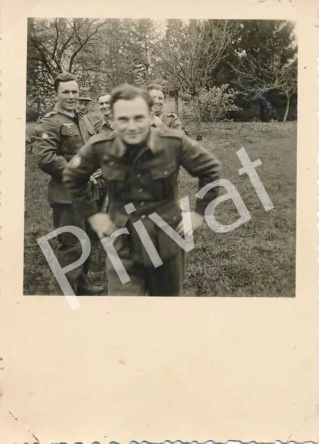 FOTO WK II Wehrmacht Soldaten Urlaub Freizeit Frühling 1943 Tirol F1 52