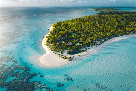 Tahiti S Brando Resort Wants To Be An Ethical Private Island Seattle Met