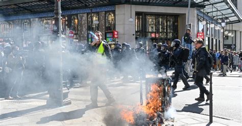 V Rsta De Pensionare Din Fran A Cre Te La De Ani Proteste Violente