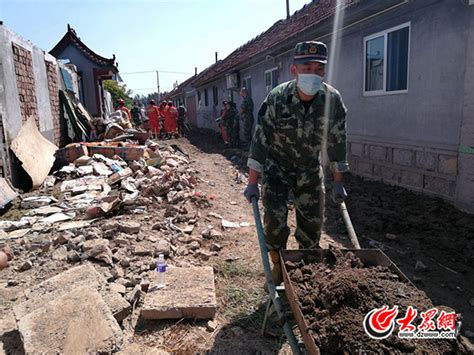 寿光救援：九百消防官兵进村清淤泥、倒垃圾，与暴雨抢时间绿政公署澎湃新闻 The Paper