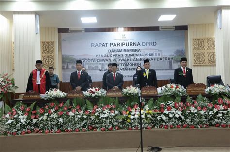 Rapat Paripurna Dprd Kabupaten Kota Dalam Rangka Pengucapan Sumpah