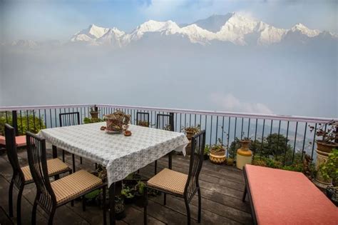 Top 10 hotels in Darjeeling