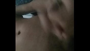 Novinho Pirocudo Batendo Punheta No Banheiro XVIDEOS