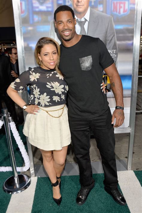 Deadspin So There S A Hardcore Fucking Video Posted On Kenny Britt S Instagram