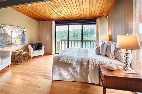 Floor To Ceiling Windows Wood Ceilings Copper Roof Mini Kitchen