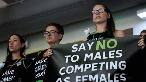 Making Waves: Transgender Swimmer Lia Thomas' NCAA Win Sparks Public Protest | CBN News