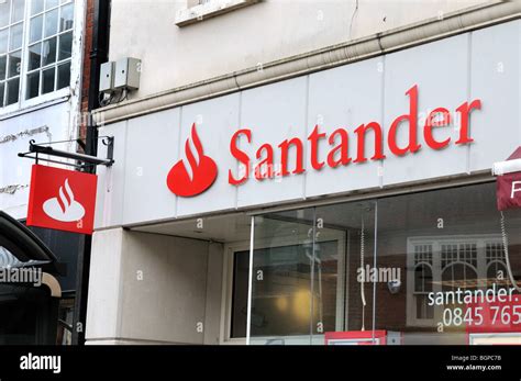 logo santander immagini  fotos stock alamy
