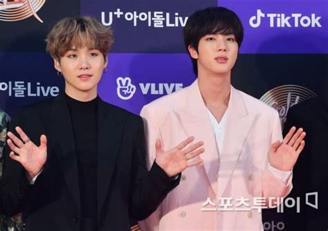 St포토 방탄소년단bts 슈가 진 오늘도 아미와 함께 네이트 연예