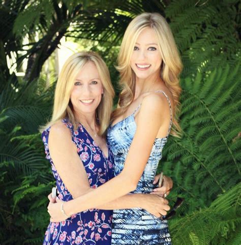 Two Hot Blondes
