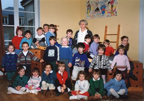 Photo de classe Année scolaire 1988 89 de 1989 Ecole Est Chalon Sur