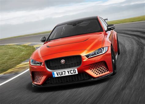 JAGUAR LAND ROVER SVO APRESENTA NOVO XE SV PROJECT 8 PlanetCarsZ